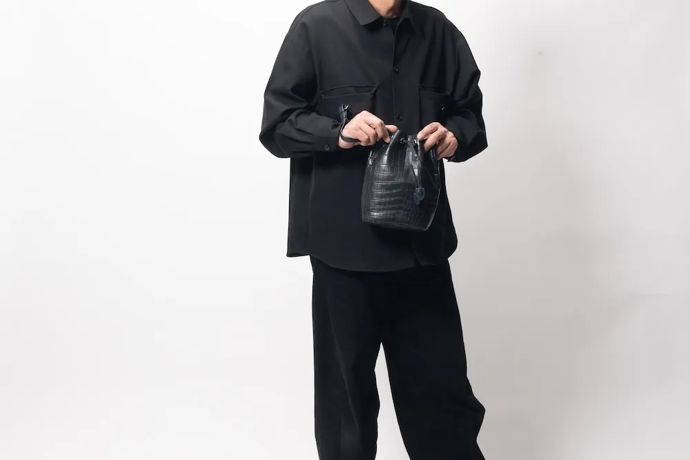 マットクロコ巾着 手持ち