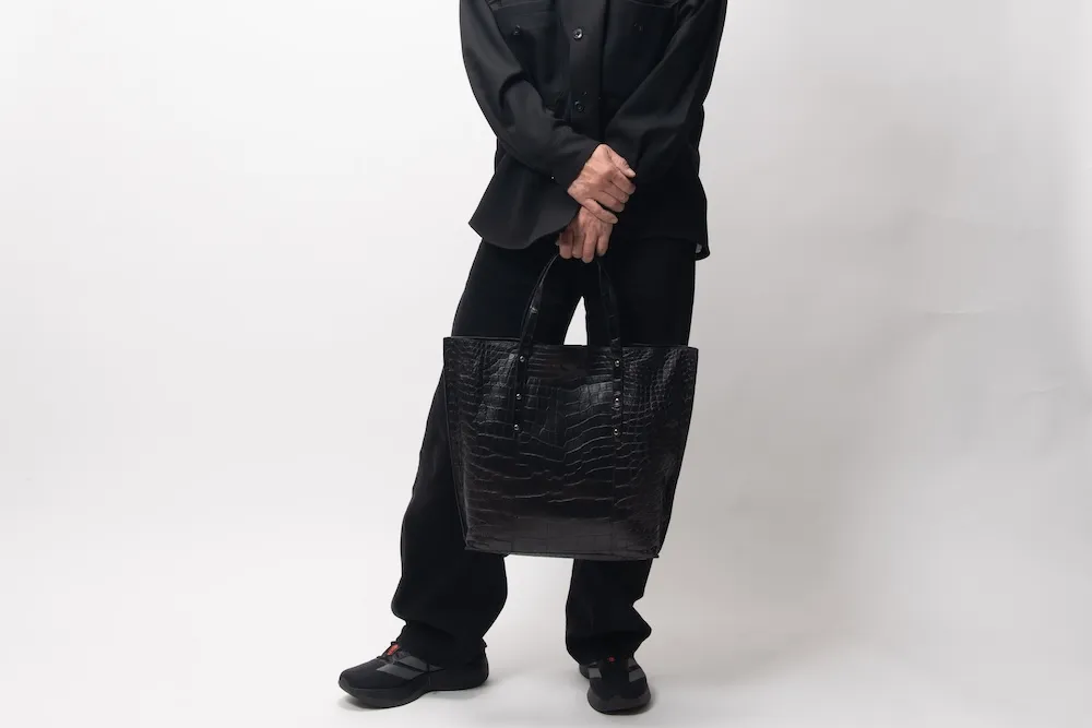 マットクロコソフトトート正面