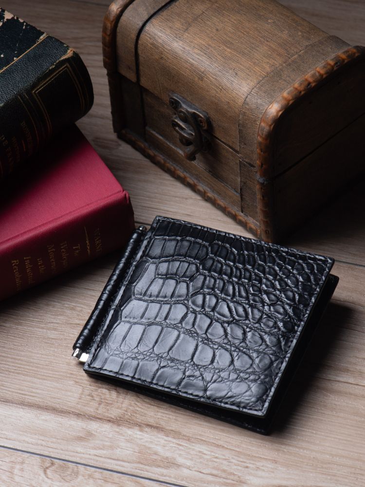 新品ヘンローン社クロコダイルヒマラヤ染め折財布 軟らかい 