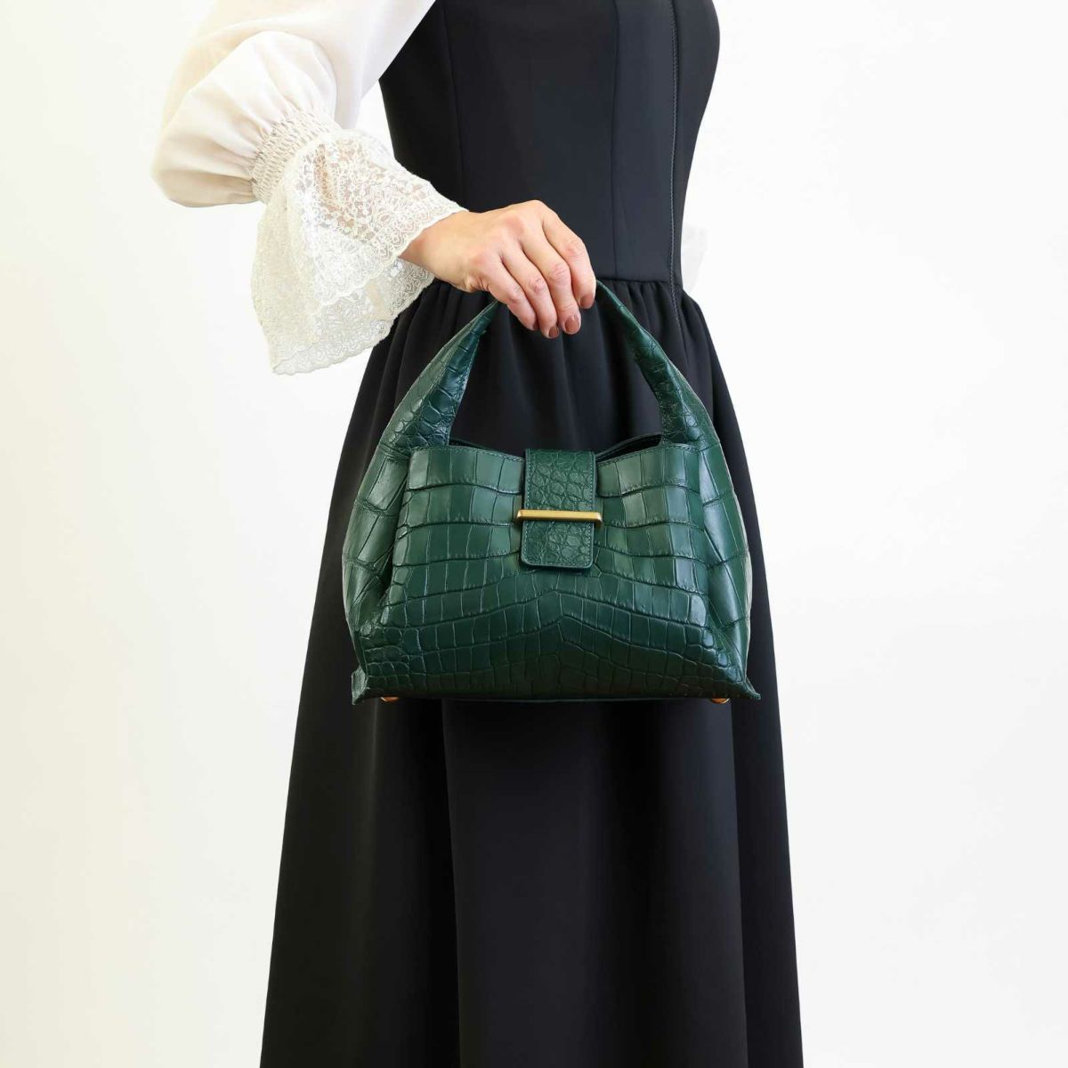 MADE IN ITALYクロコバッグティレニアングリーン