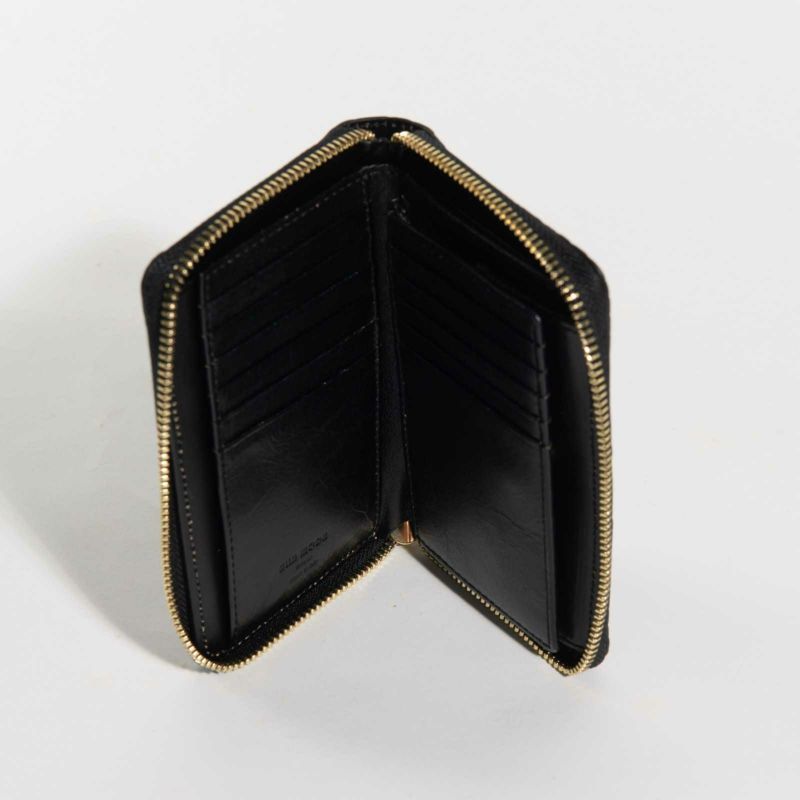 MADE IN ITALYクロコラウンドサイフ本シリーズ唯一のメンズテイストモデルカラブリアンブラック4