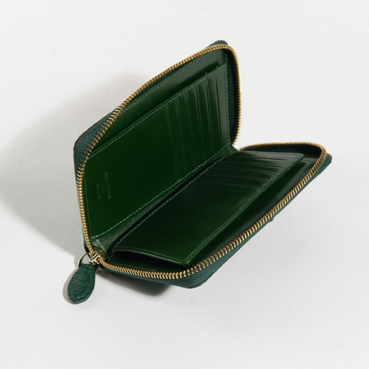 MADE IN ITALYクロコラウンドサイフ本シリーズ唯一のメンズテイストモデルティレニアングリーン3