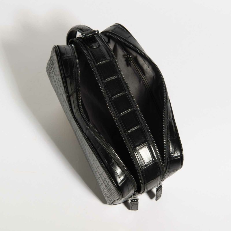 センター使いマットクロコWファスナーメンズバッグ6